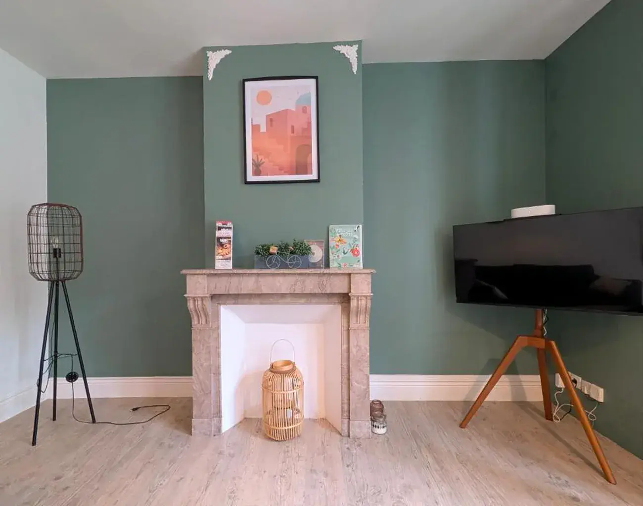 Decorative fireplace